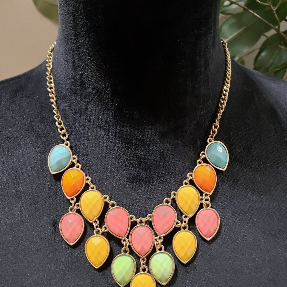 Womens Fashion Multicolor Faceted Teardrop Collar Necklace with Lobster Clasp - Picture 2 of 6